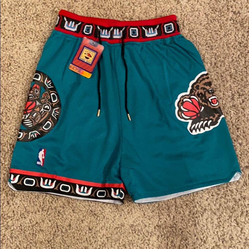 Retro Grizzlies basketball shorts Brand new w/tag
